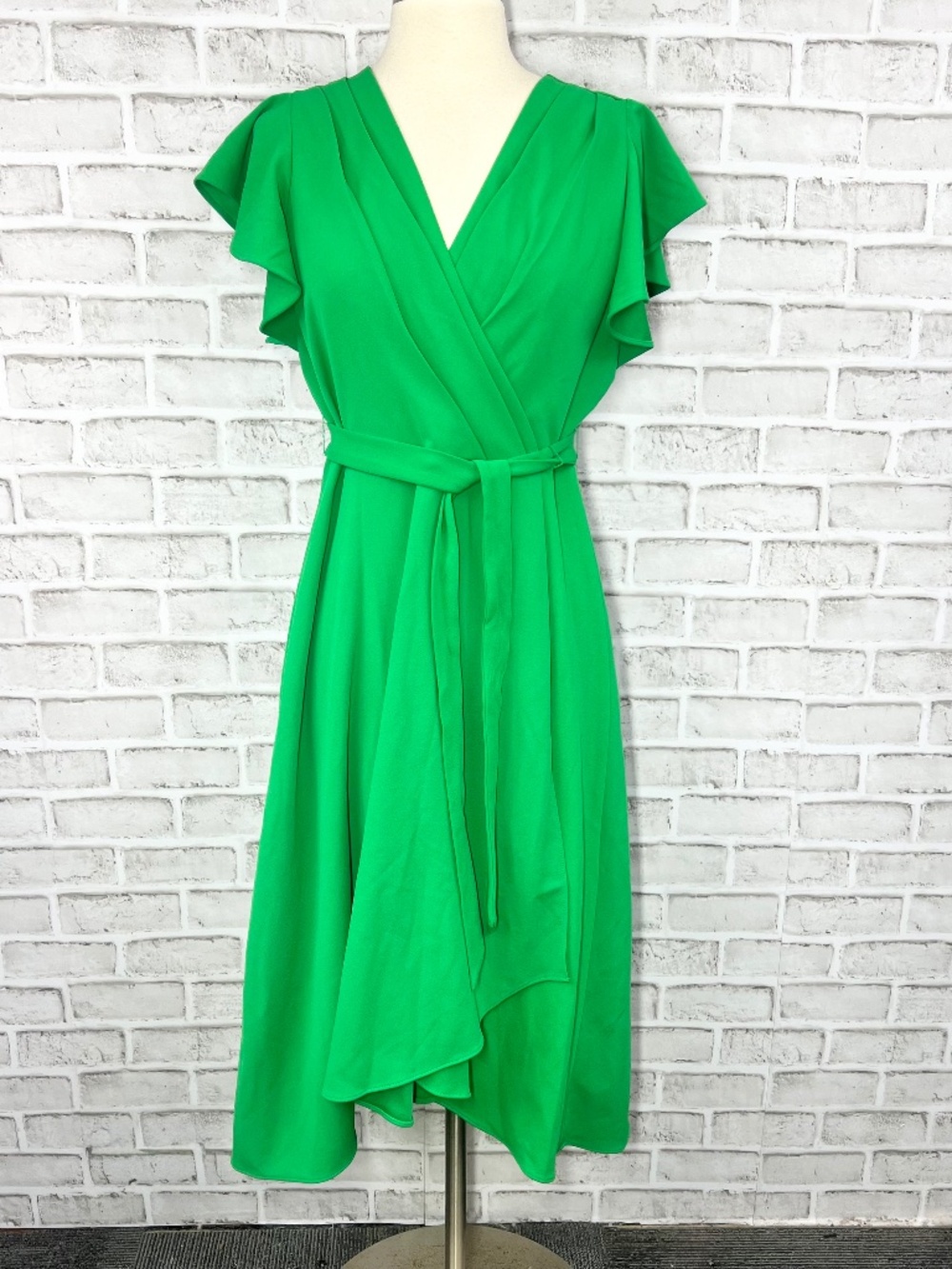 NWT🤩 |•DKNY•| Green Faux Wrap Midi Dress Flutter Sleeve Belted Occasion Size 6